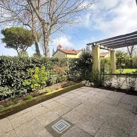 In With Pool - Next To Golf Club Apartment