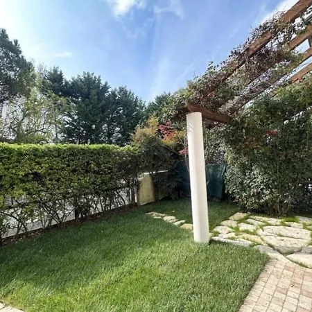 In With Pool - Next To Golf Club Apartment *